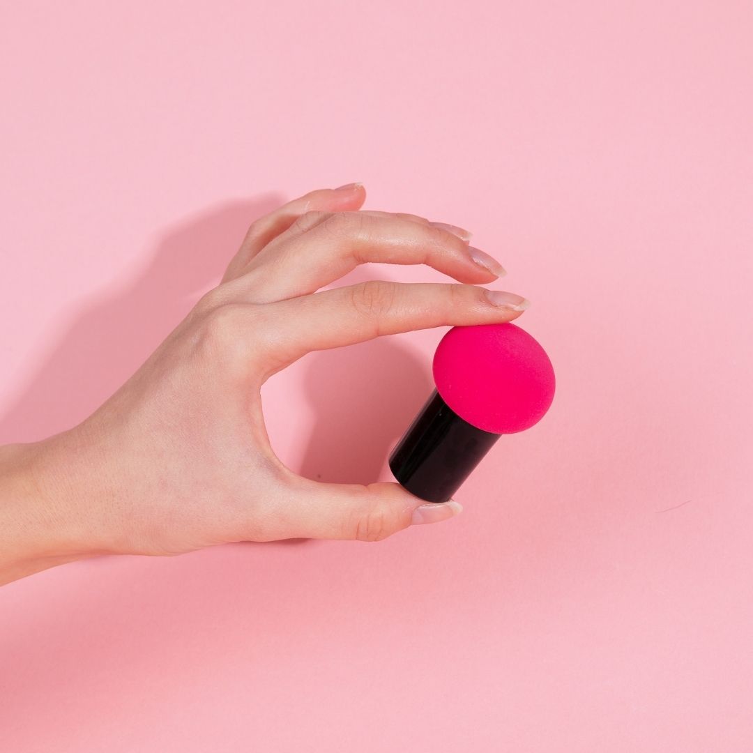 Applicateur-framboise-BB-creme-air-cushion-teint-perfecteur-maquilmoi